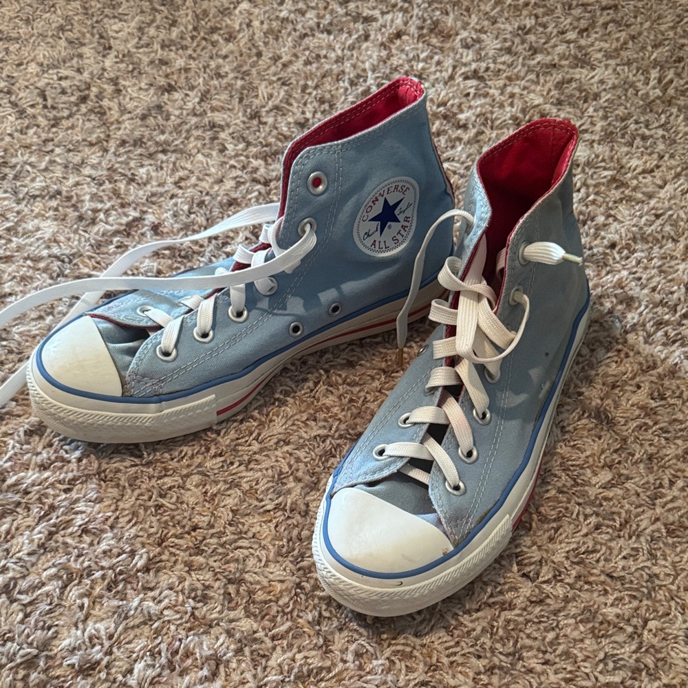 Converse Light Blue and Red High-Top Chuck Taylor All Star Sneakers M6/W8